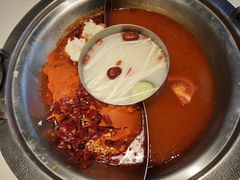 -周师兄大刀腰片火锅(磁器口直营店)