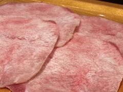 -牛YO寿喜烧·铁板烧和牛火锅自助(市府恒隆店)