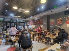 大堂-范贤光鸡公煲(平乐园总店)
