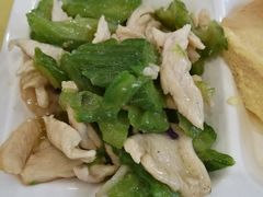 苦瓜炒肉-中医药大学-老3楼餐厅