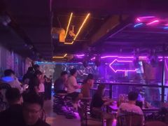 -vimi便利店酒吧