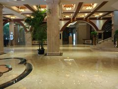 -山明水秀大饭店