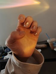 -悦己美甲美睫