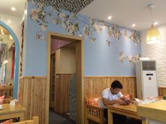 -乌镇那一年小院主题餐厅(甘泉西路店)