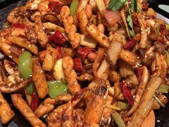 鱿鱼虾干锅-炭舍干锅·烤鱼(扬名广场店)