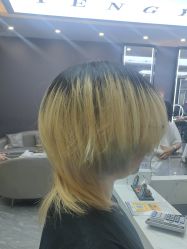 -藤野造型烫染·漂发