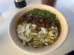 -花溪王记牛肉粉(四季花溪商场店)