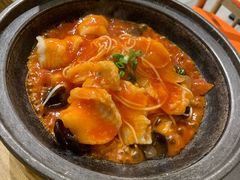 -极有家小鱼小鸡石锅煲(佳兆业店)