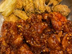 韩式炸鸡-MI WU FACTORY米屋美食工厂餐厅(绿地店)