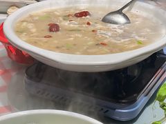 -洪霞餐馆·川菜·鲜货现炒(两江春城店)
