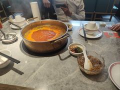 -野山舂·贵州现舂酸汤牛肉(民生路店)