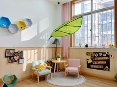 -上海青草地幼儿园