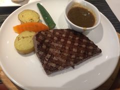 -斗牛士牛排餐厅(嘉里汇店)
