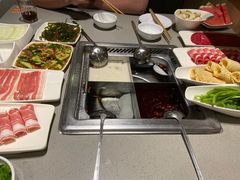 -海底捞火锅(关山保利店)