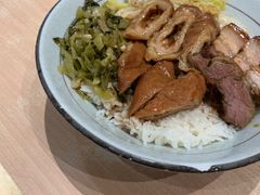 -狮头牌卤味研究所·卤味饭(花城汇南区店)