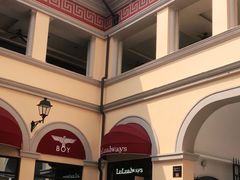 -佛罗伦萨小镇广佛名品奥特莱斯(疏港路店)