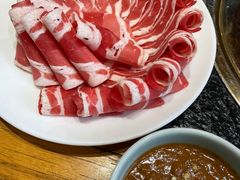 -额尔敦传统涮.冰煮羊火锅(乌兰察布体育场店)