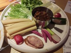 -关东小磨东北菜(上海长风大悦城店)