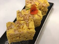 榄仁萨其马-白天鹅宾馆-宏图府餐厅