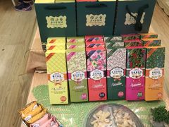 零售区-佟小曼手工茶饼坊(鼓浪屿1店)