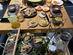 -一朵菌·野生菌探索家火锅(南亚店)