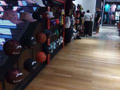 -李宁(大宁国际旗舰店)