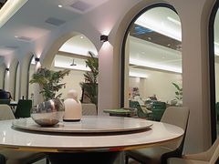 -何适山庄 ·可团建(水长城P2停车场店)