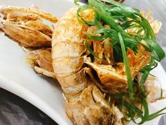 -覃记海鲜美食餐厅