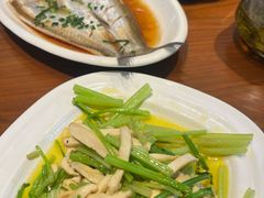 -丫丫蟹庄·苏式园林农家乐·阳澄湖大闸蟹(阳澄湖莲花岛店)