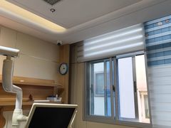-上海仁爱医院口腔科 · 种植