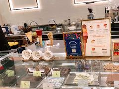 -VENCHI 闻绮(上海佛罗伦萨小镇店)