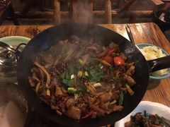 -富正毅三下锅·湘西韵味(天门山索道店)