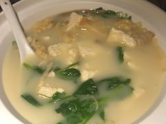 -渝信川菜 · 川味家常菜(长安店)