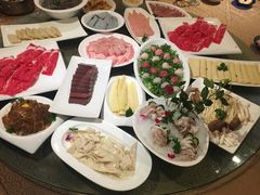 -小天鹅火锅·一线江景洪鼎旗舰店(洪崖洞店)