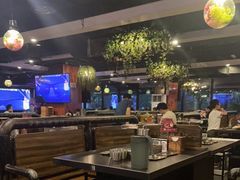 -麦凯伦烧烤·精酿超级工厂店(金桥总店)