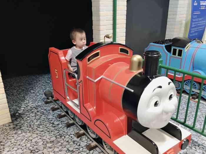 托马斯小镇(长沙开福店)-"孩子特喜欢托马斯家里有好多托马斯,居然有.