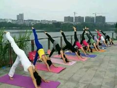 户外瑜伽-超越健身俱乐部(寮步店)
