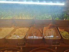-牛YO寿喜烧·铁板烧和牛火锅自助(市府恒隆店)