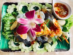 -Jungle Kitchen