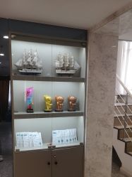 -咪咪专业脱毛连锁机构