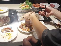 -爱客得牛排海鲜烤肉·火锅自助(春熙路黑金好店)