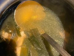 -八府香鸭·啫啫煲(华山路店)