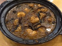 东北小鸡炖蘑菇-东北农家小院(定西路店)