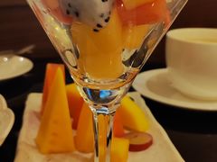 水果盘-广州中心皇冠假日酒店·汇点大堂吧