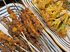 -许哥东北烧烤·铁丳烤串·宫后夹肉(繁花中心店)