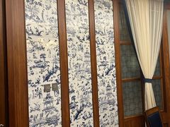 -八府香鸭(华山路店)