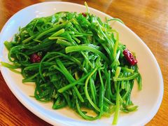 -小厨子私房菜·云南美食店