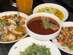 -爱啤精酿·民谣酒馆(滨江店)