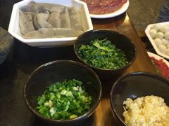 -憨石匠鲜菜土火锅(昆都店)