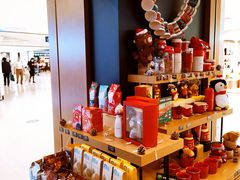 零售区-星巴克(广州中华广场B1层店)